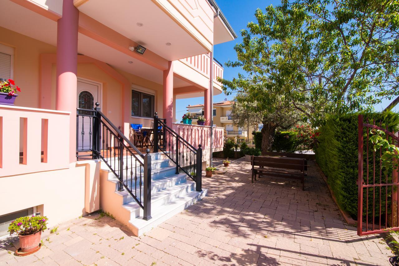 Mouses Apartments Ліменас Екстер'єр фото